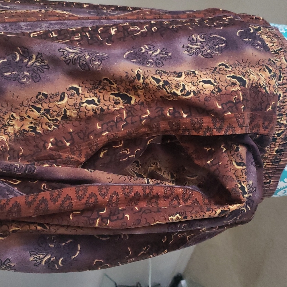 Silk Jacket 💯% - Picture 4 of 9